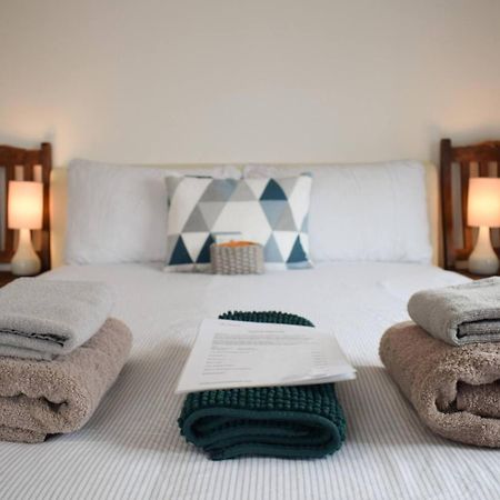 The Twickenham Apartment Near Strawberry Hill Екстер'єр фото