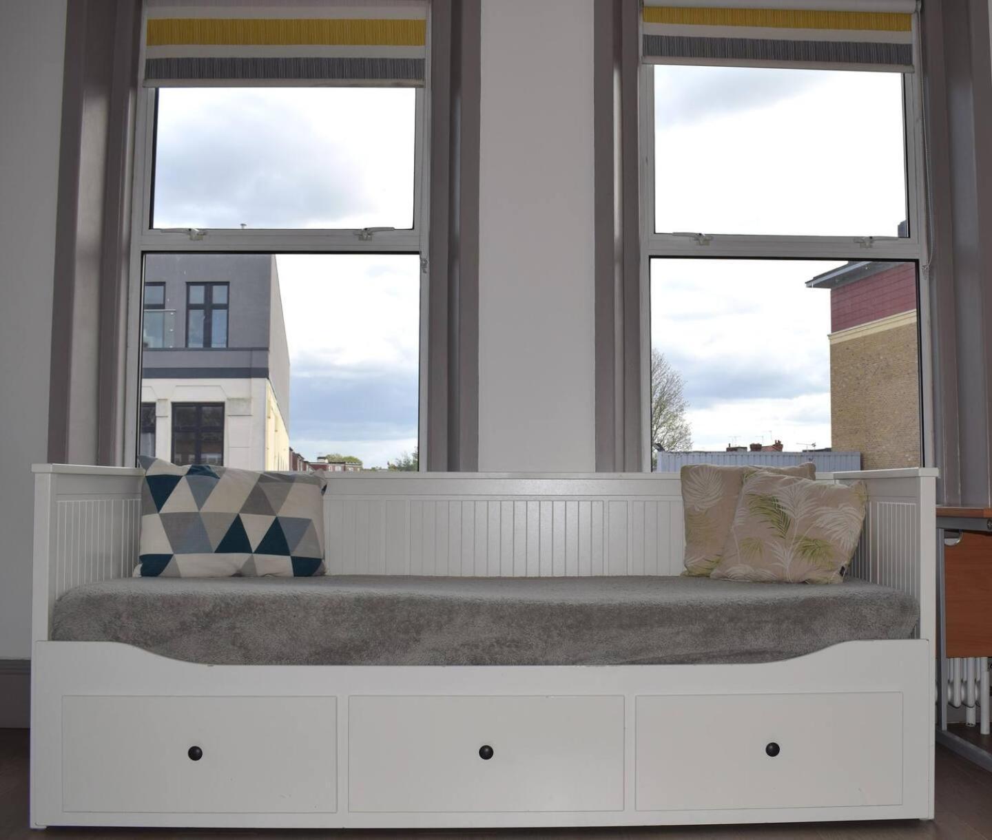 The Twickenham Apartment Near Strawberry Hill Екстер'єр фото
