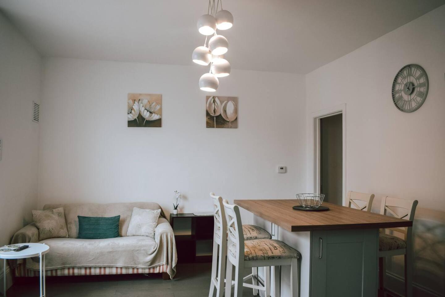The Twickenham Apartment Near Strawberry Hill Екстер'єр фото