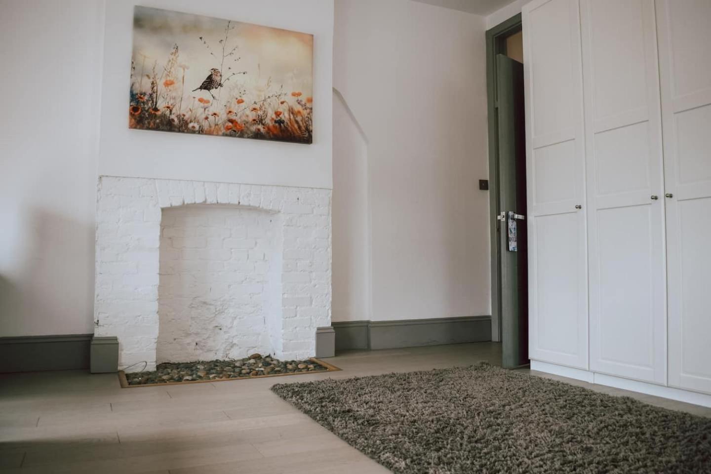 The Twickenham Apartment Near Strawberry Hill Екстер'єр фото