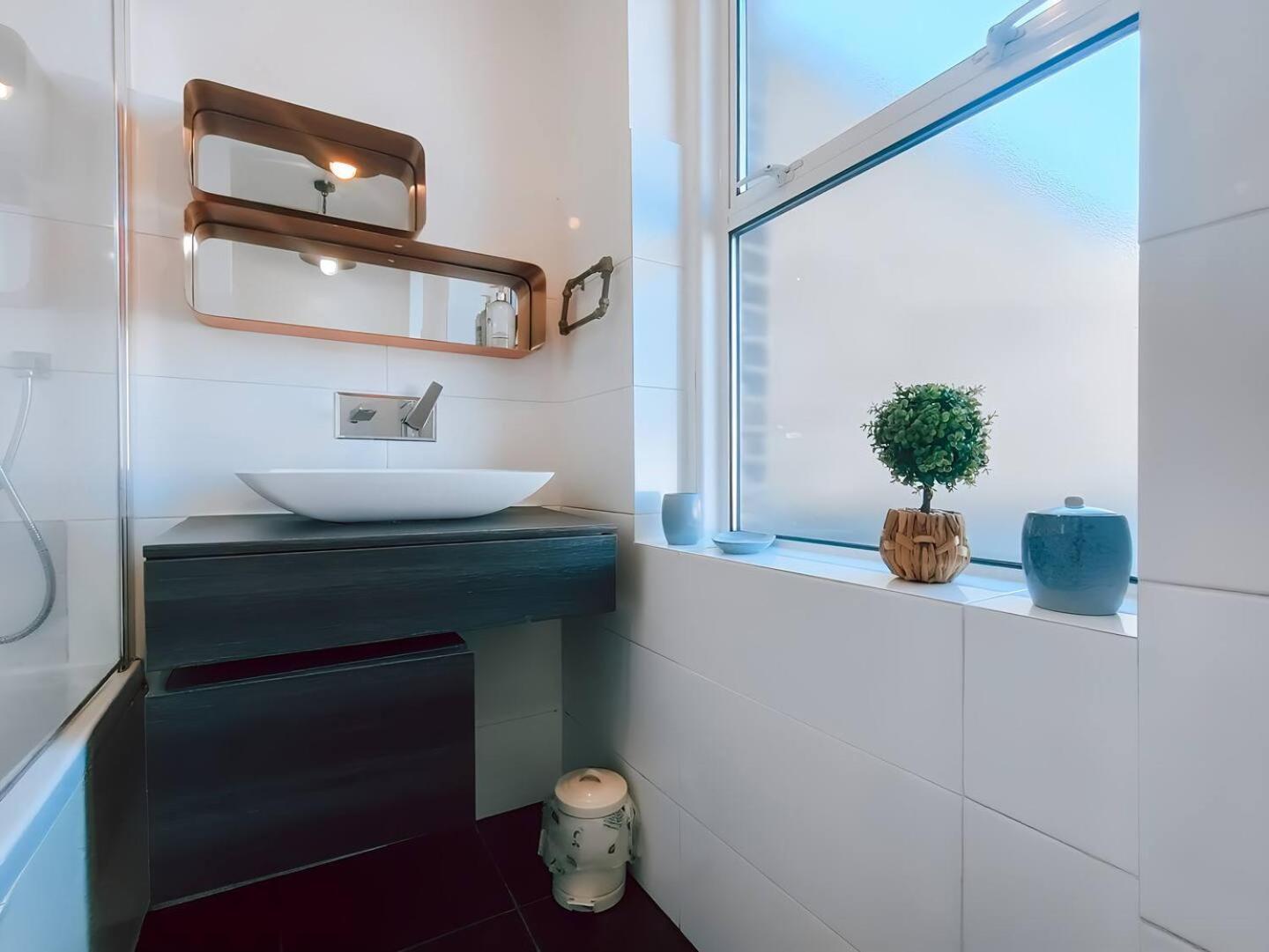 The Twickenham Apartment Near Strawberry Hill Екстер'єр фото