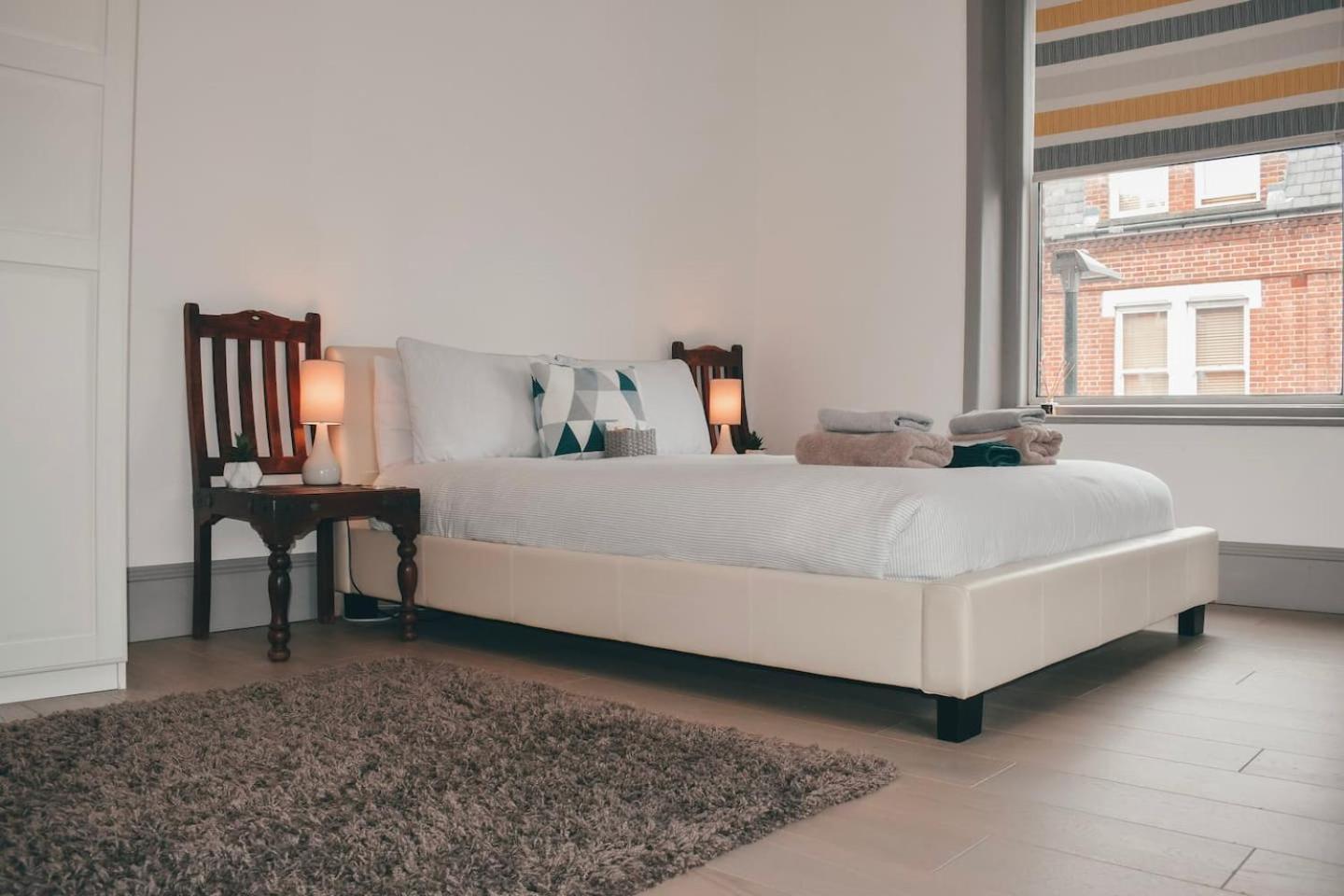 The Twickenham Apartment Near Strawberry Hill Екстер'єр фото