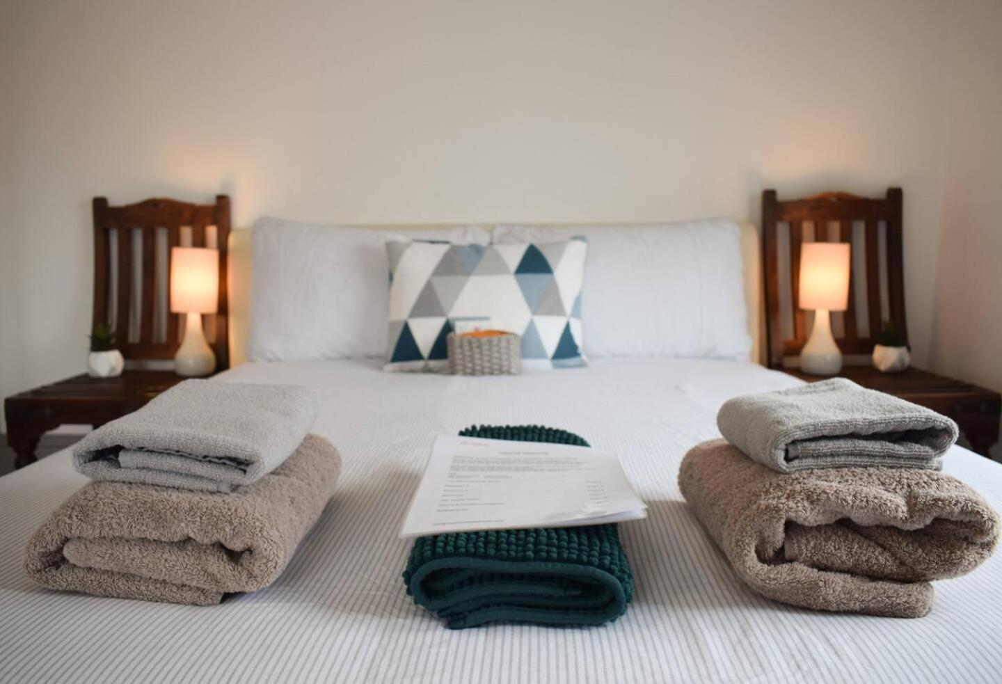 The Twickenham Apartment Near Strawberry Hill Екстер'єр фото