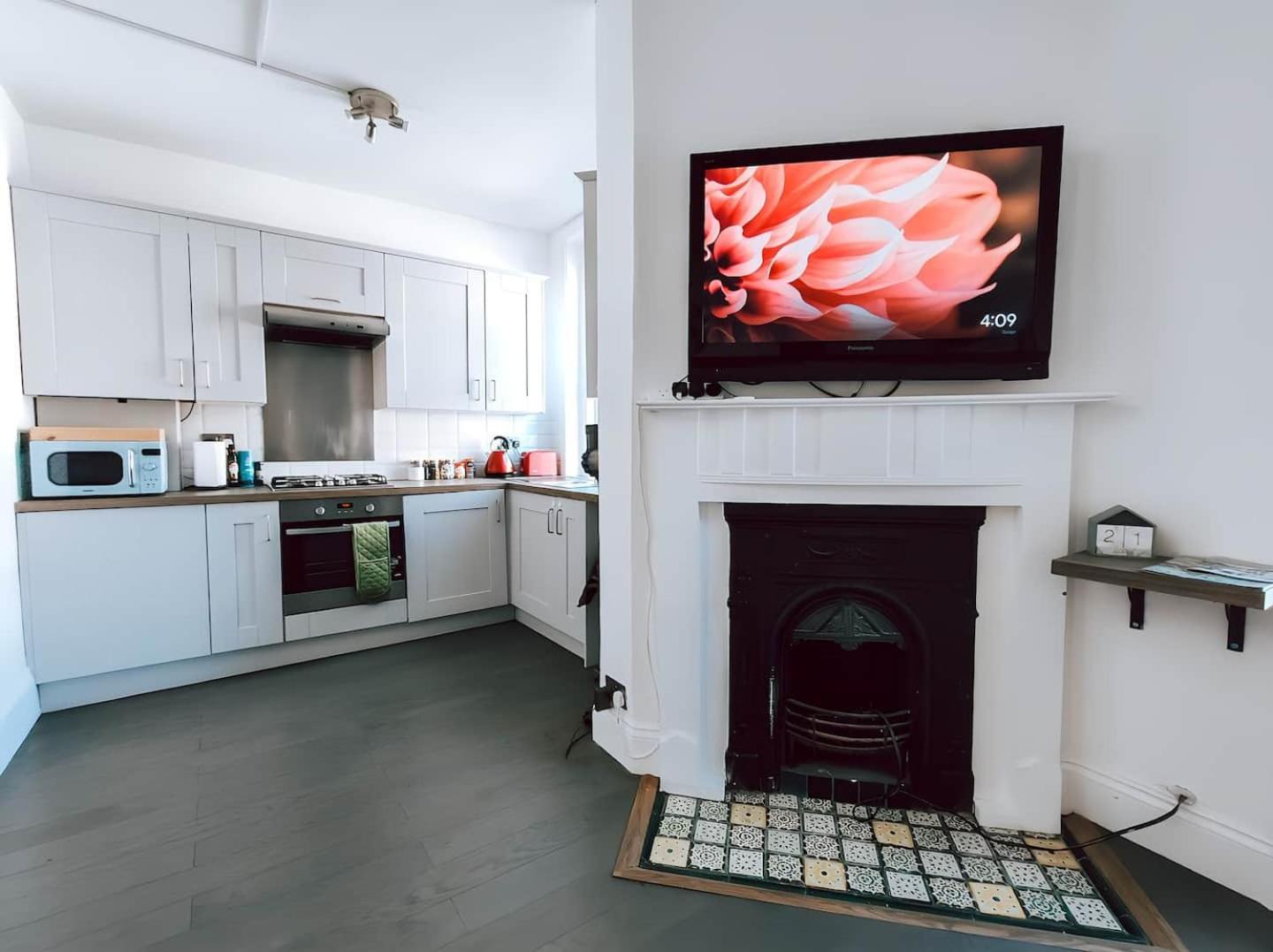 The Twickenham Apartment Near Strawberry Hill Екстер'єр фото
